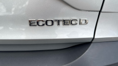 Vauxhall Crossland X 1.5 Turbo D ecoTec [102] SE Nav 5dr [Start Stop] Diesel Hatchback